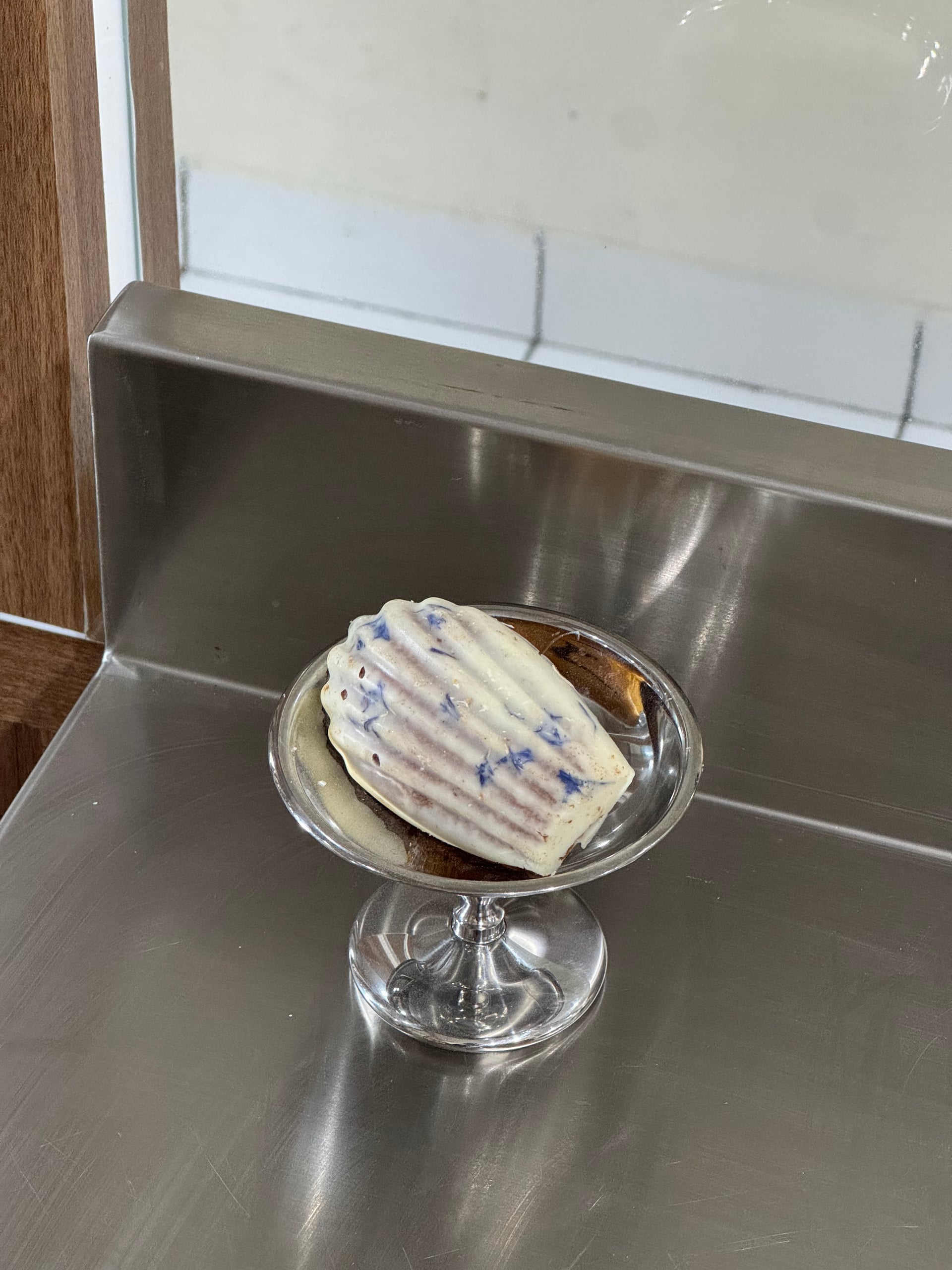 Earl Grey Madeleine